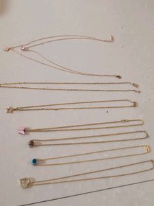 Lot of 7 Delicate Necklaces