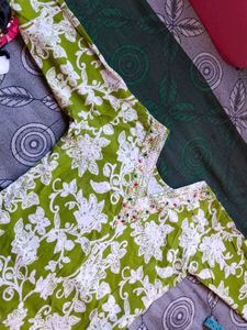 pack of 2  Floral Kurta