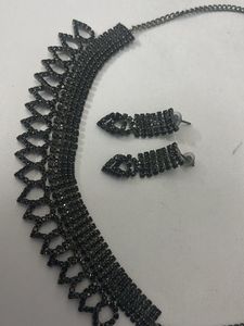 Sparkling Black Stone Necklace