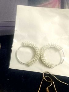 Chic Jewelry Set with Earrings and Bracelet ❣️