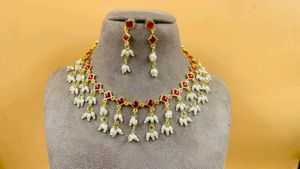 Elegant Red &amp; White Pearl Necklace Set