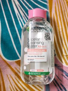 Garnier Micellar Cleansing Water