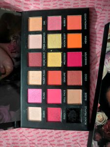 kindlife rose gold Stunning Eyeshadow Palette