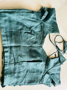Saree With 2 Blouses
