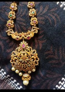 Matte Necklace With Earrings Set!