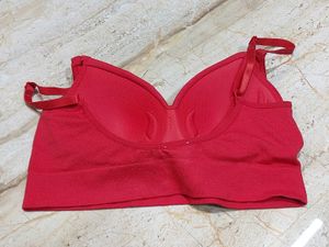 Comfortable Red Seamless Bra Top