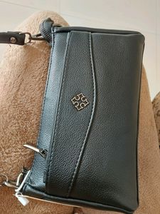Black Shoulder/Sling Bag