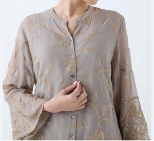 Elegant Grey Embroidered Kurta