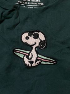 Cute Snoopy Graphic Crop Top perfect gym wear