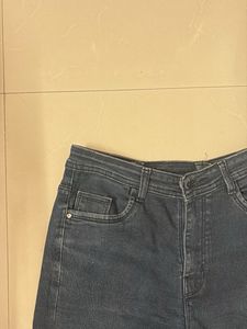 Women's Straight Fit Denim Jeans