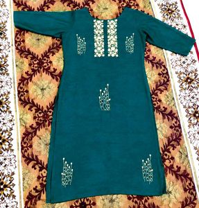 peacock green colour kurta for women