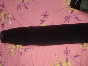 Midnight Black Wide-Leg Cargo Jeans