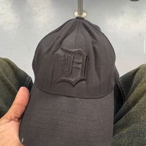 Black Baseball Cap