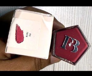 Huda Beauty combo for shagun