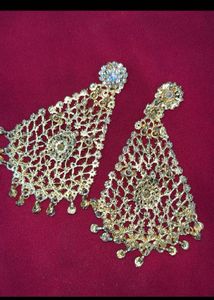 party ready 3-in-1 Royal Earring Combo
