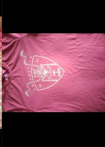 Set of 2 Men's Graphic T-Shirts