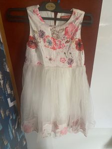 Sale 0n Frocks , Unused White Frock
