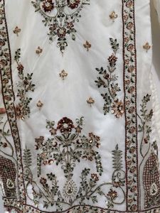 Elegant White kurta set (3 piece)