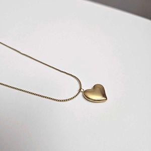 Gold Heart Anti-Tarnish Pendant Necklace