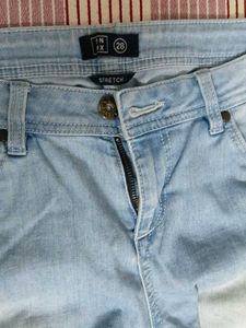 Light Wash Stretch Jeans