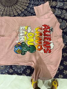 Pink Alien Graphic T-Shirt