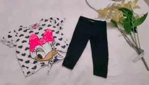 Very Cute Donald Duck Top With Leggings