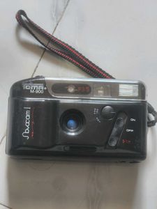 Toma M-900 Novacam I 35mm Film Camera