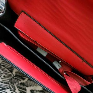 🍒 50% off 🍒Chic Red Crossbody Handbag