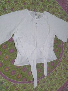 Chic White Blouse with Tie Detail