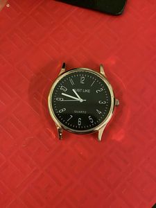 Classic Black Dial Quartz Watch