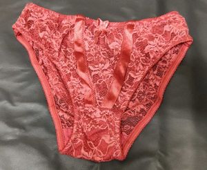 Lace Briefs with Satin Bow Detail