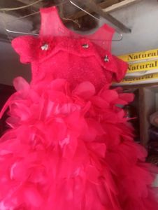 dress red colour
