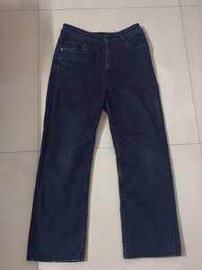 Women's Straight Fit Denim Jeans