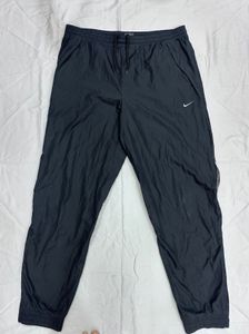 Nike Windbreaker Track Pants Black | Mesh Lined |