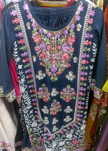 Elegant Embroidered  Kurti set