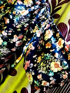 Floral Print Crop Shirt