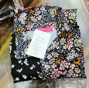 Stylish Floral Print Patchwork Shirt