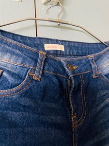 VAHCombo Of Tshirt And Jeans Both Like New Piece