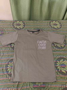 Faith Over Fear Graphic T-Shirt