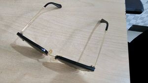 Stylish Black &amp; Gold Sunglasses