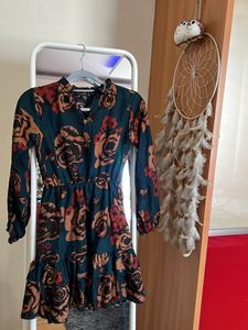 Chic Floral Midi Dress