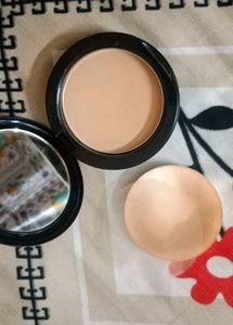 Maybelline Fit Me Foundation &amp; Qwax Pro Lipsticks