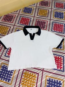 white collar neck cropped tshirt✨