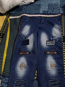 Stylish Distressed Denim Jeans