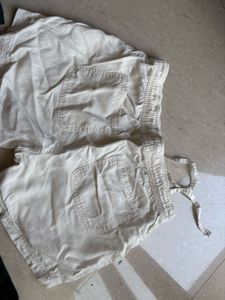 Casual Beige Shorts