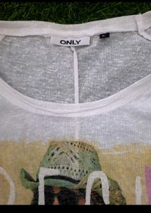 🔥SALE🔥Only Brand White Printed T Shirt L Size