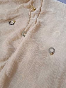 combo of a dupatta and blouse piece
