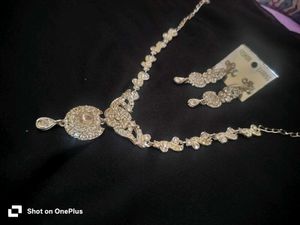 4 Of Ad Necklace & Earring Set last pric