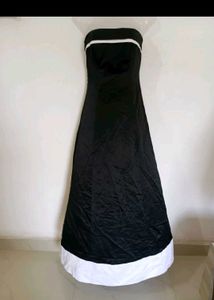 Chic Black & White Strapless Gown