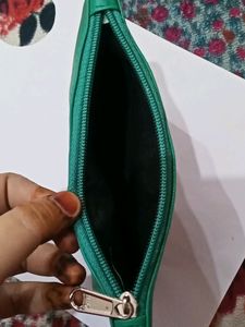 pouch 👝